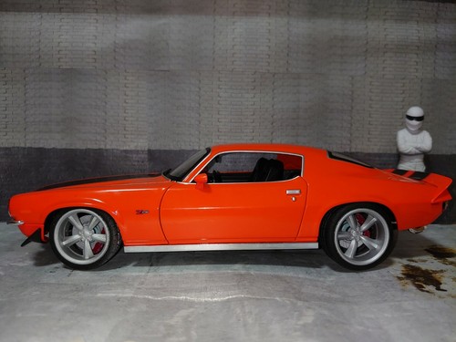 1/18 Raketenverstärker Räder Reifen & Bremsscheiben für Diorama oder Druckguss UNLACKIERT