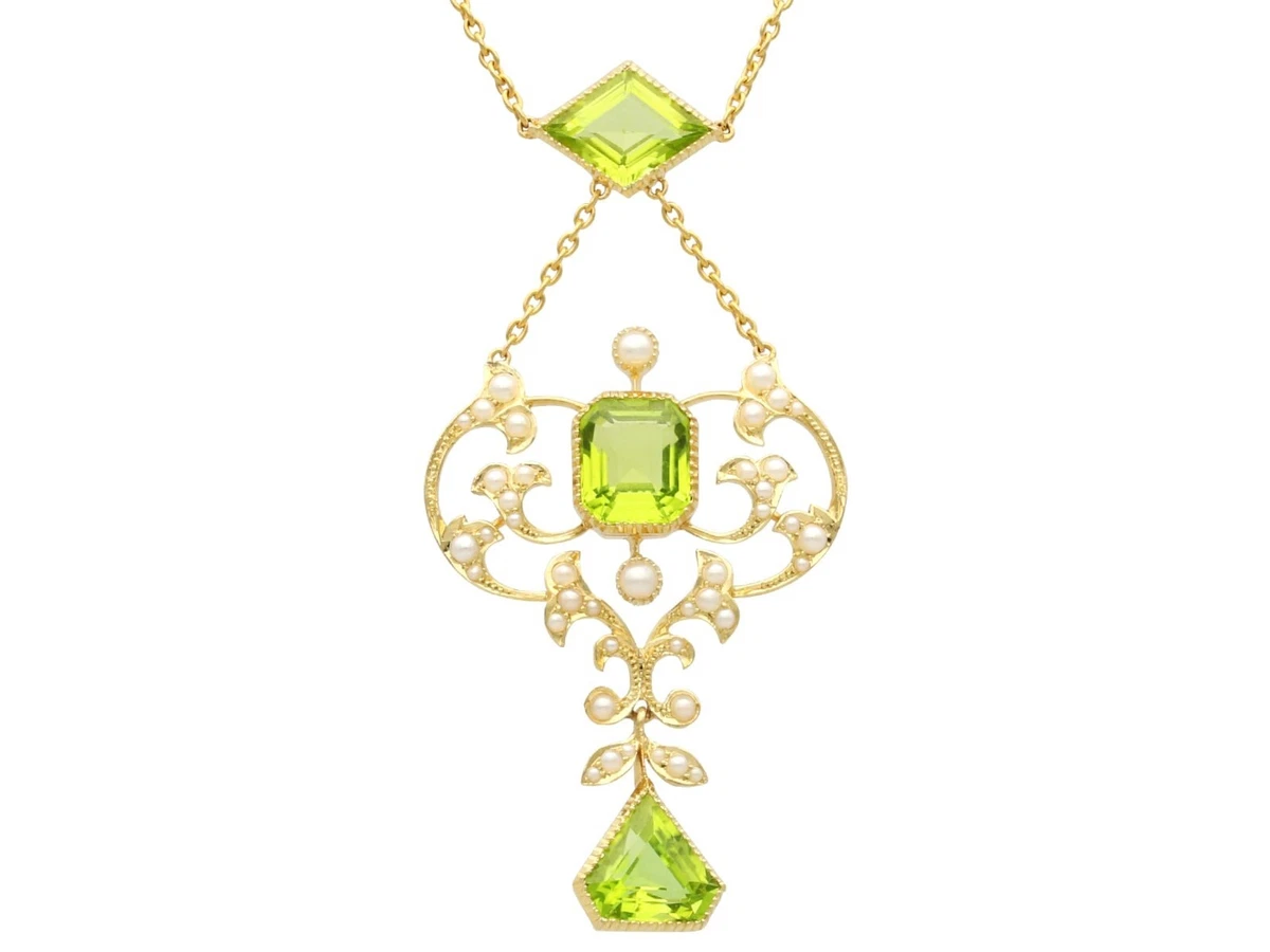Antique on sale peridot necklace