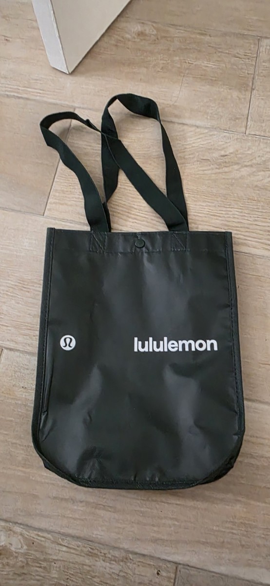 Lululemon Small Reusable Shopping Tote Lunch Bag - Green ***NEW!*** Lululemon Small Reusable Shopping Tote Lunch Bag - Green ***NEW!***
