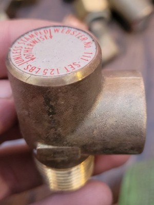 Watts Pressure Relief Valve Series 111, 1/2'' NPT MPT, Cast Bronze Brass 125 PSI