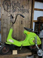 Vintage Working Garton  Sonda Scrambler Child's Pedal Car Scooter 36” Long