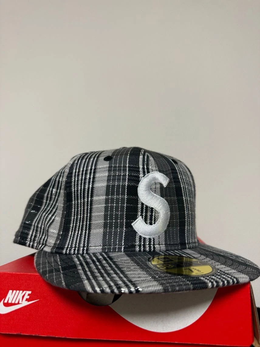 Plaid métallisé suprême S Logoera noir authentique du Japon