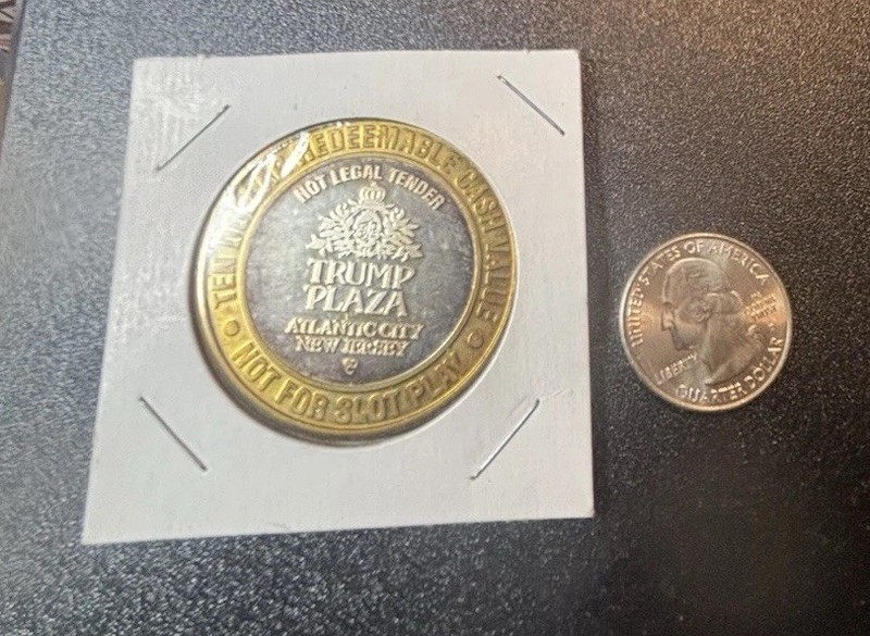Trump Plaza Atlantic City NJ $10 Silver Strike Rhode Island State Seal .999 .6oz