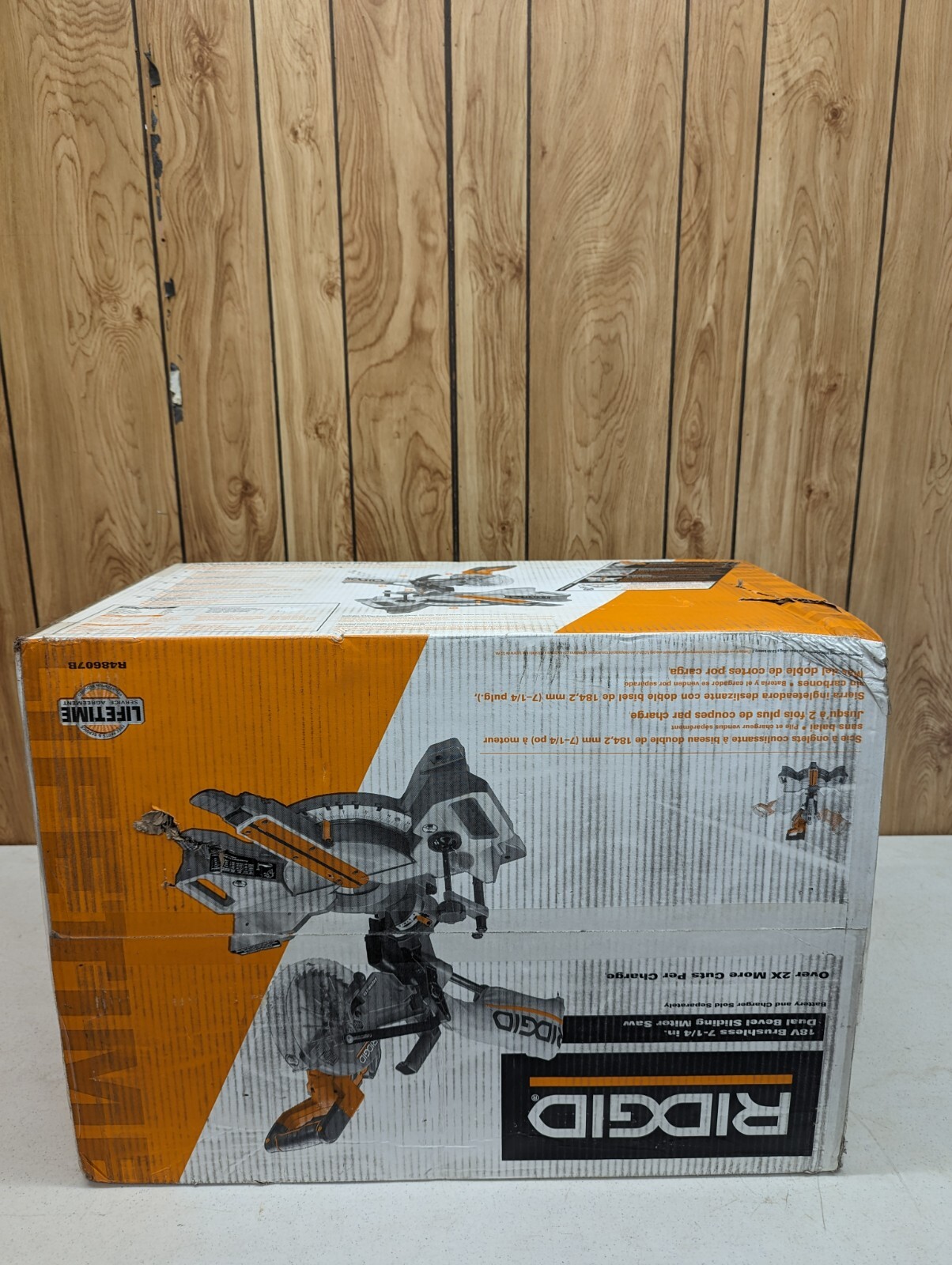 RIDGID 18V Brushless Cordless 7 1/4" Miter Saw (Tool Only) (R48607B)