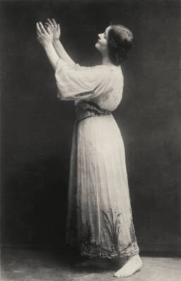 Famous American Ballet Dancer Ballerina Isadora Duncan c1900 9 Old Photo