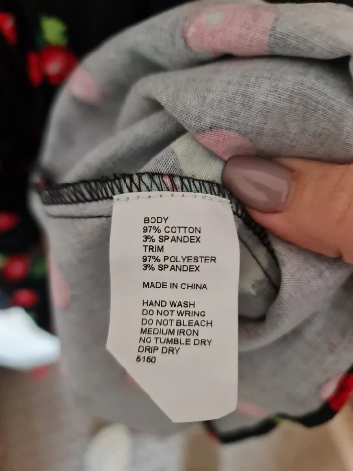 50s Style Rockabilly Dress Cherry's  - image 4 of 4