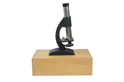 #620 Jena-Spezial Kinder Mikroskop in Holzbox mit Zubehör, 17,5cm