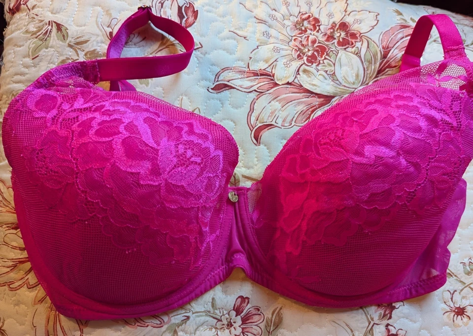 Paquete de 3 sujetadores de encaje rosa y negro ligeramente acolchados con aros 34G 36G 34DDDDD 36DDDD Foto 3 de 4