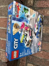 LEGO 60314 City - Ice Cream Truck Police Chase - 317 Pieces Building Toy Kit Set