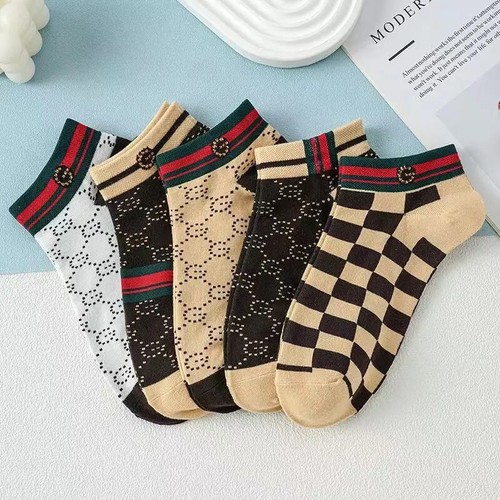 5 pares de calcetines cortos transpirables unisex de algodón con estilo de diseñador - Imagen 2 de 17