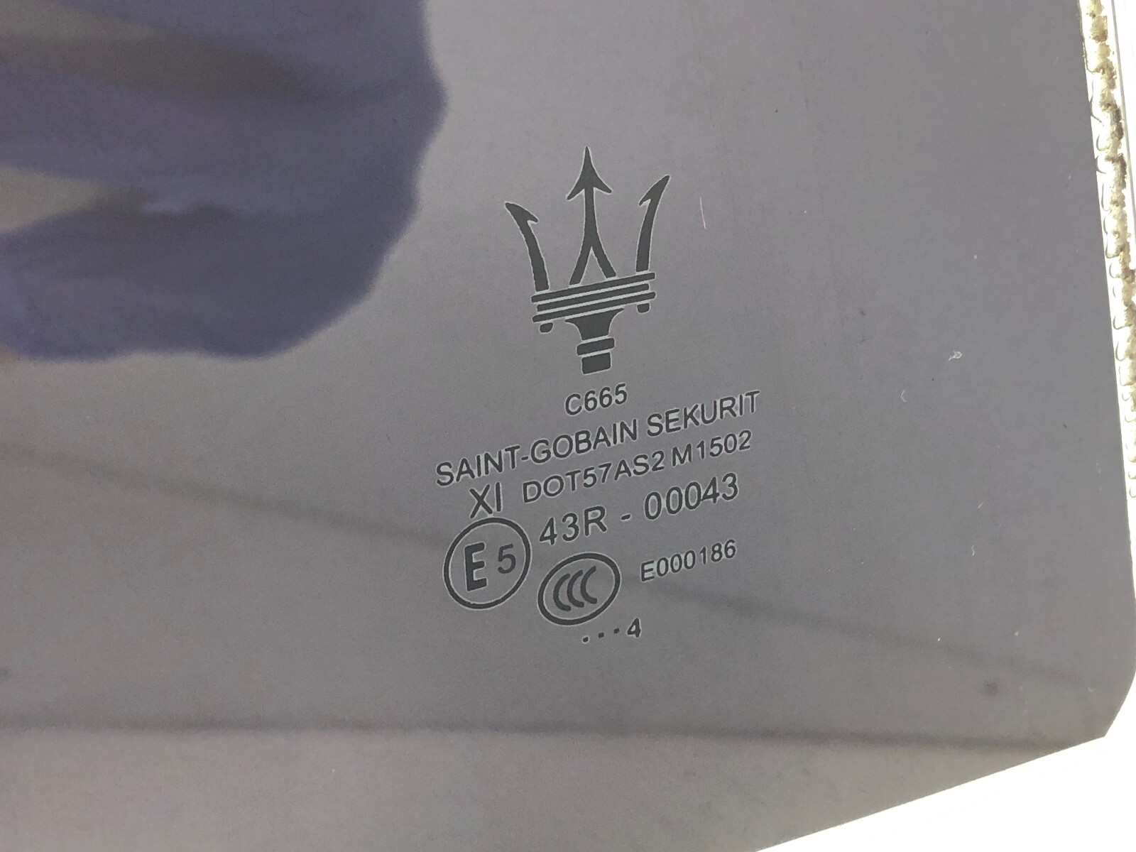 2014-2020 MASERATI QUATTROPORTE RIGHT PASSENGER REAR DOOR WINDOW GLASS OEM.