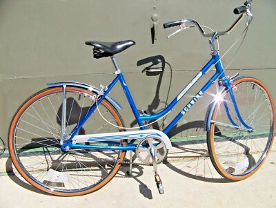 Vintage Women Schwinn 