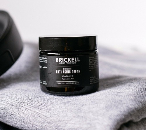 Brickell Men's Revitalizing Anti-Aging Cream, Natural Organic Anti Wrinkle GIFTS - Picture 3 of 12