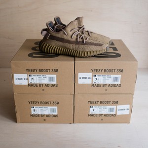 yeezy earth size 7