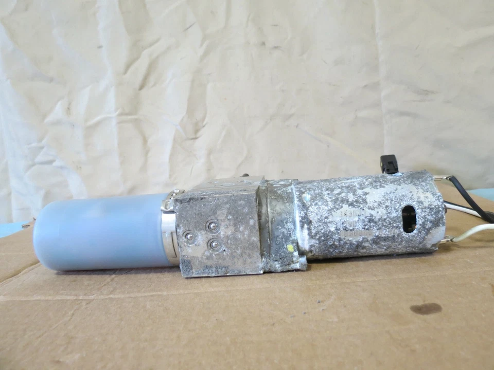 ✅ Motor elevador puerta trasera eléctrica maletero Cadillac SRX 10 11 12 13 14 15 16 FABRICANTE DE EQUIPOS ORIGINALES Foto 4 de 4