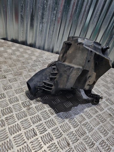 Ford Kuga Mk2 2012-2014 2.0 Air Filter Box - Picture 9 of 13