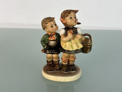 M.I. Hummel Figur 49 3/0 Brüderlein & Schwesterlein 11 cm. 1 Wahl, Top Zustand. 