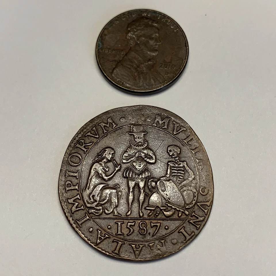 Moneda de cobre 1587 Países Bajos Dordrecht Jeton • Alegoría de la muerte años 1500 Foto 4 de 4