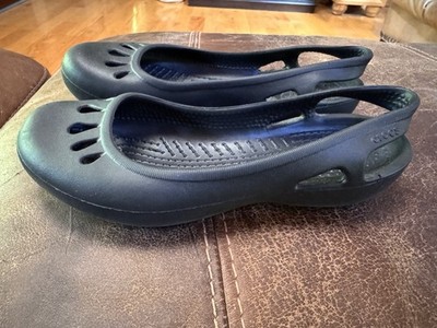 Crocs Kadee Slip On Sandal Shoes Flat Slingback Rubbe Women s Sz 5 Black