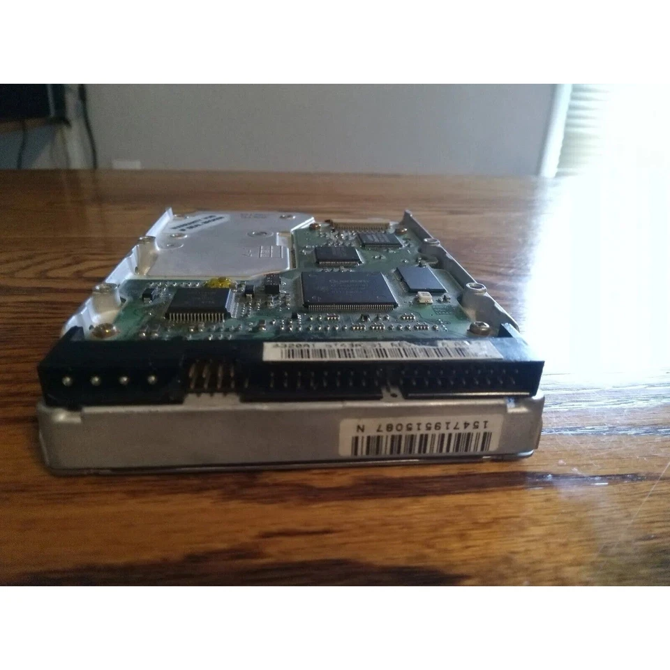 Quantum Fireball ST43A361 4GB 5400RPM Vintage 128kb Cache - Image 3 of 3