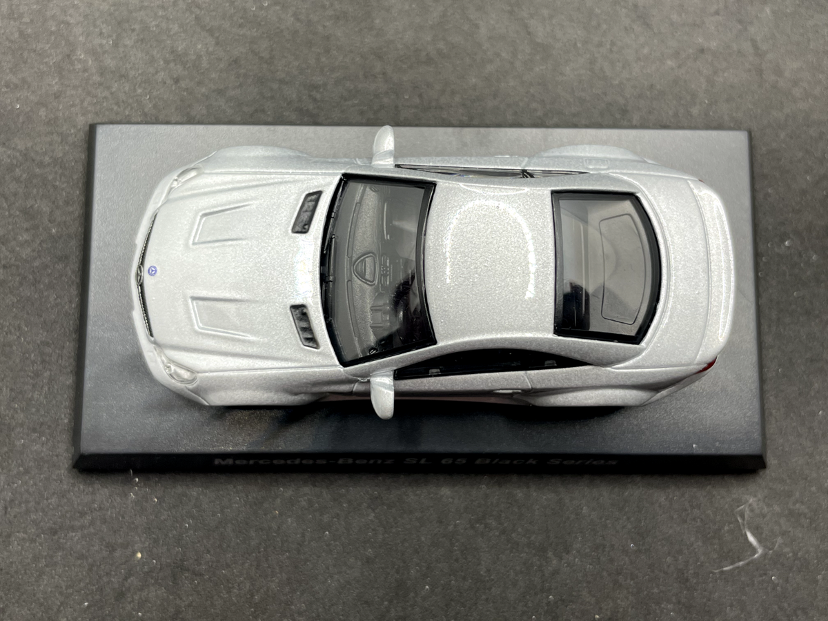 AMG SL65 AMG ミニカーコレクション 1/64 20個入り $_57.JPG?set_id=880000500F