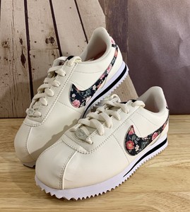nike cortez basic vintage floral