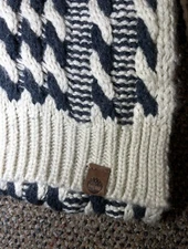 Timberland Essential Cable-Knit Women’s Neck Scarf