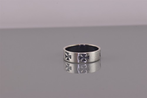 Sterling Silver 5mm Carved Oxidized Maltese Cross Band Ring 925 Sz: 6
