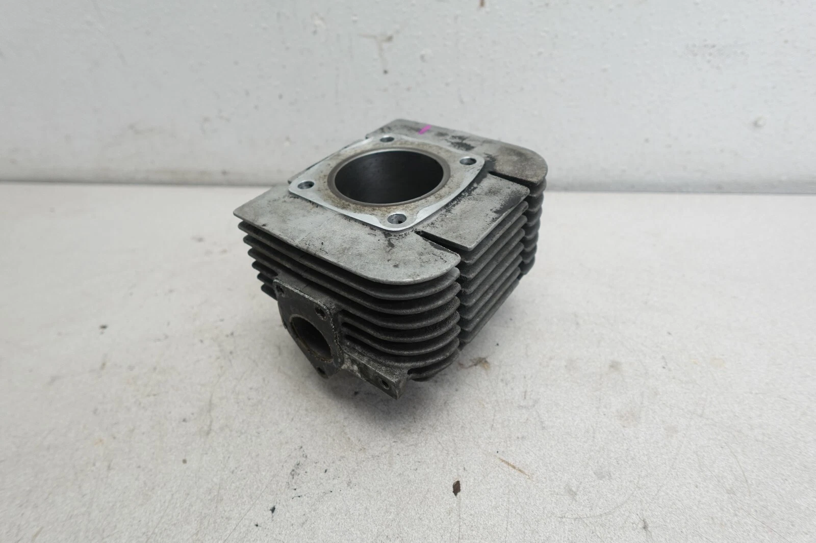 1979-2000 Yamaha Enticer ET340 Excell III OEM Right Engine Cylinder Bore Jug