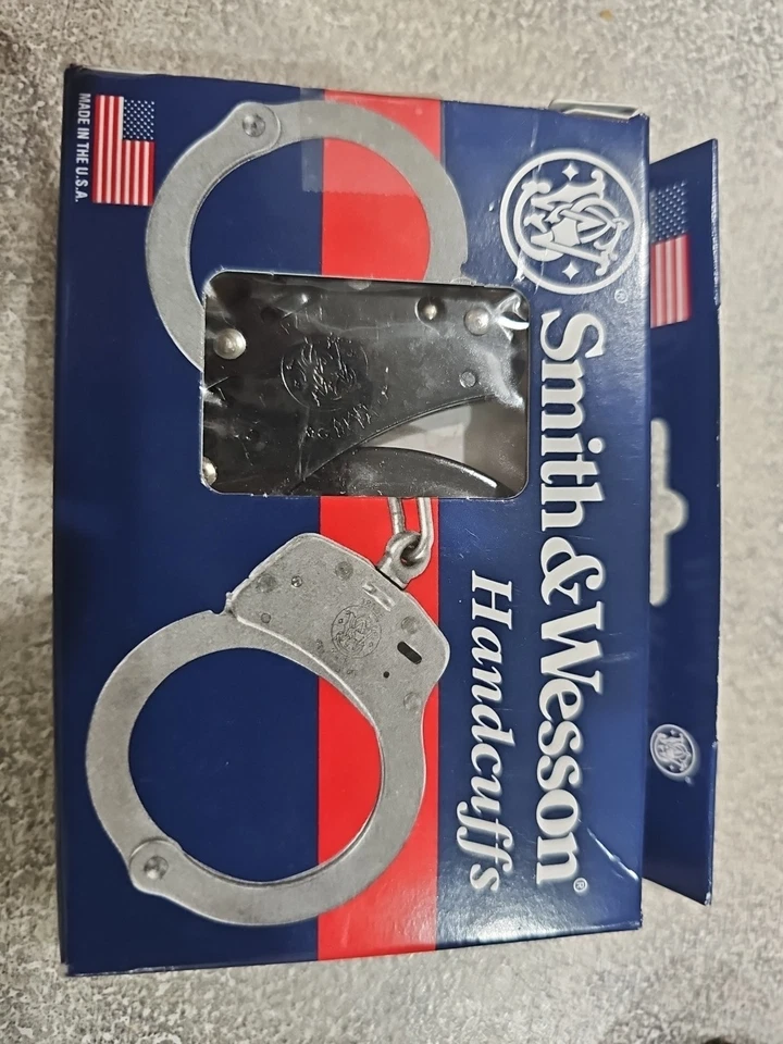 Esposas Smith & Wesson modelo 100-1 azul Foto 2 de 4