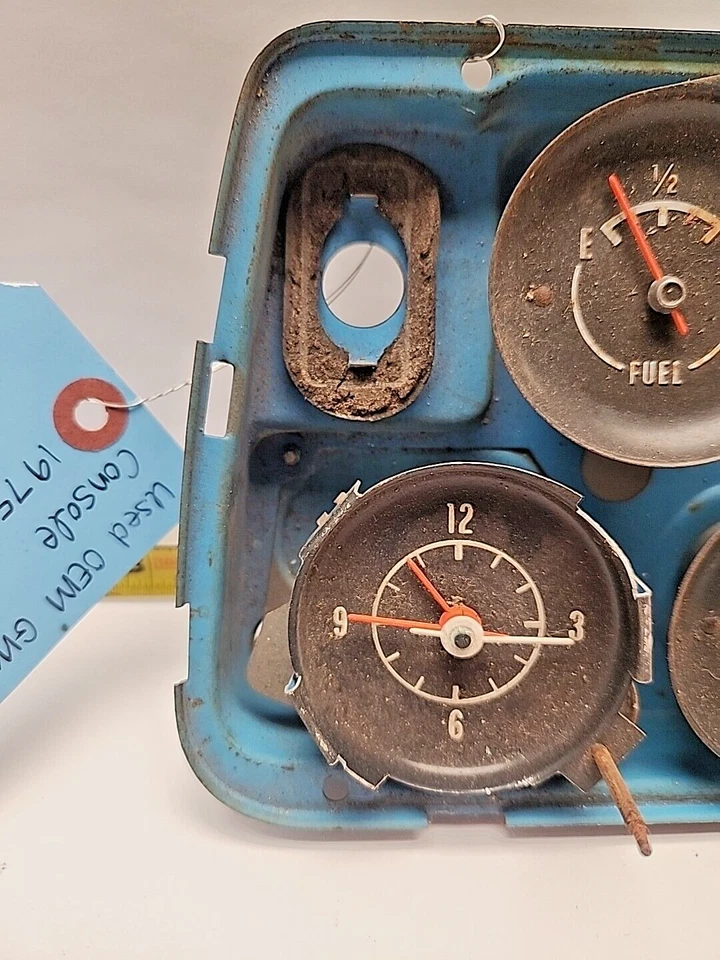 Console usado fabricante de equipamento original GM 1975-1977 Chevrolet Corvette C3 (827) - Imagem 2 de 4