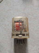 Relè FINDER 60.12 BOBINA 220VAC - 2 CONTATTI da 6A 250Vac / 4A 380Vac