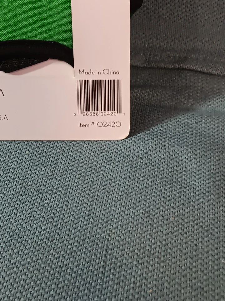 Bebedores de vino Oenophilia STEMSTRAP para una mayor movilidad para beber vino Foto 4 de 4