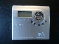 Sony MZ-N920 MD Walkman Portable Minidisk Recorder  Controller Stand From Japan