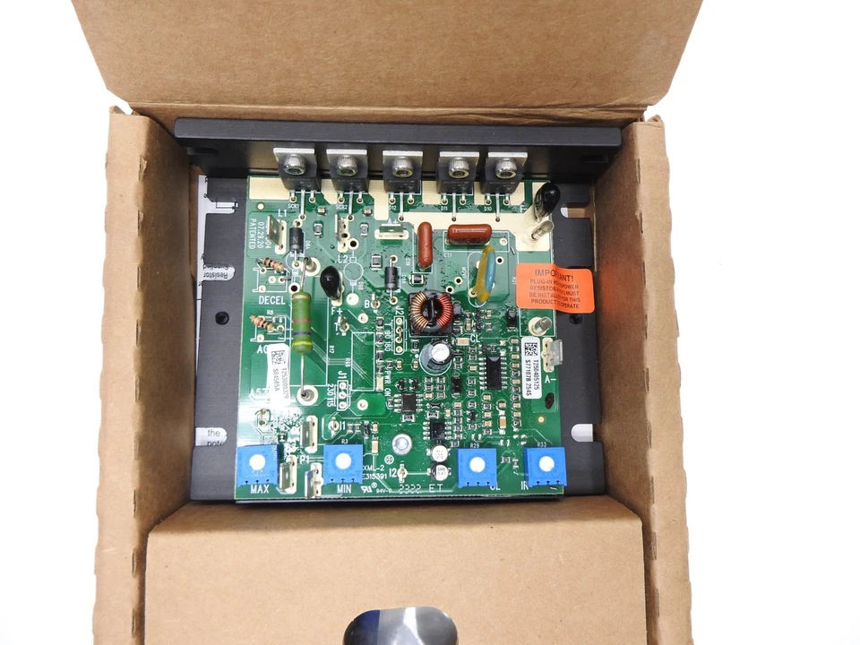 KBMM-125 (9449), SCR DC Drives, 115 Vac Input, 0-130 VDC Output - NEW! - Image 2 of 4