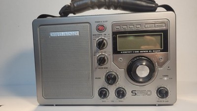 Grundig S350 AM/FM/Shortwave Radio-VINTAGE- No AC Adapter-TESTED & WORKING