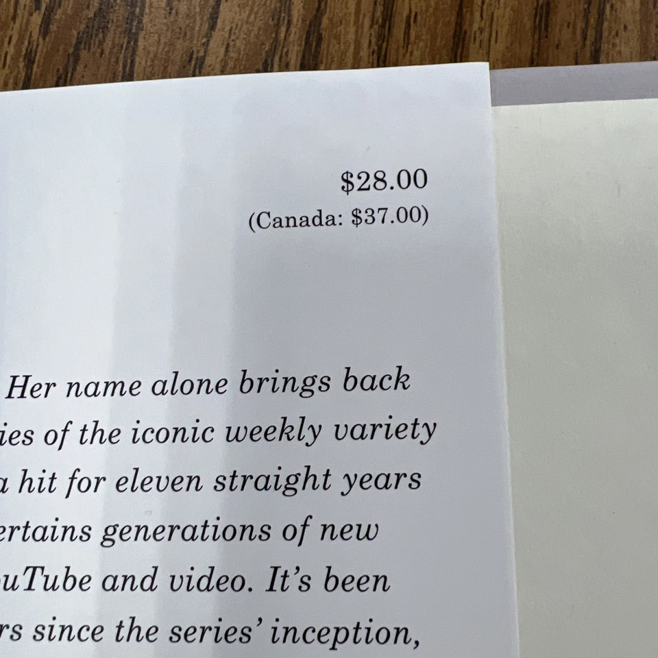 Carol Burnett In Such Good Company Signed Hard Cover 1st Edition - Image 3 of 4