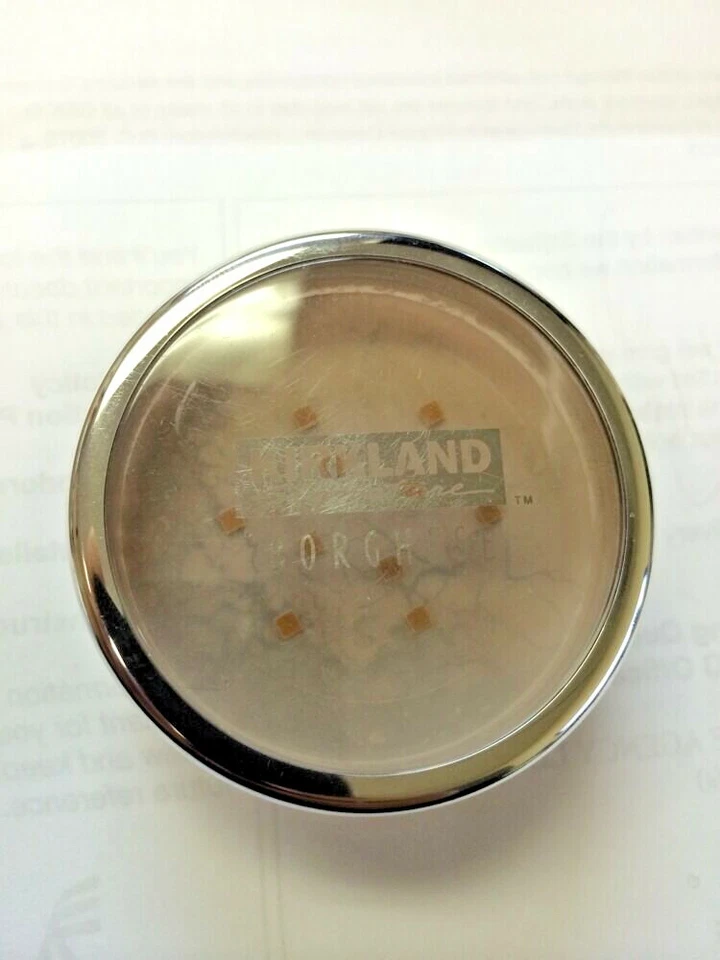 Kirkland by Borghese (2 Pack) loose translucent finishing powder +free eyeliner  - Image 2 of 3