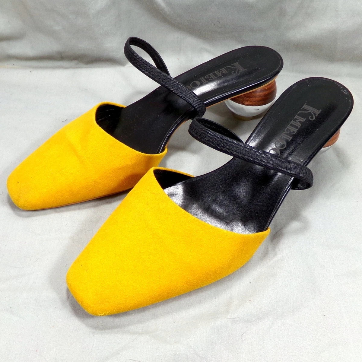 Yellow pumps size 9 sale