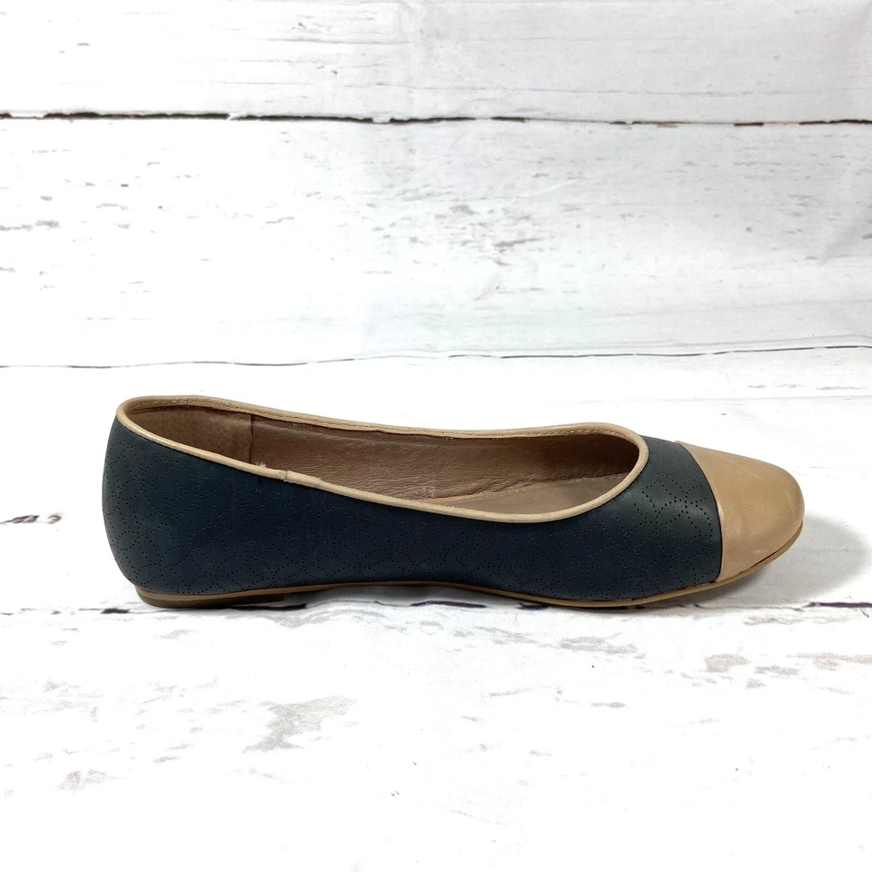 Женские туфли Fossil 7,5 черные/коричневые балетки кожаные с носком без шнуровки - Изображение 2 из 4