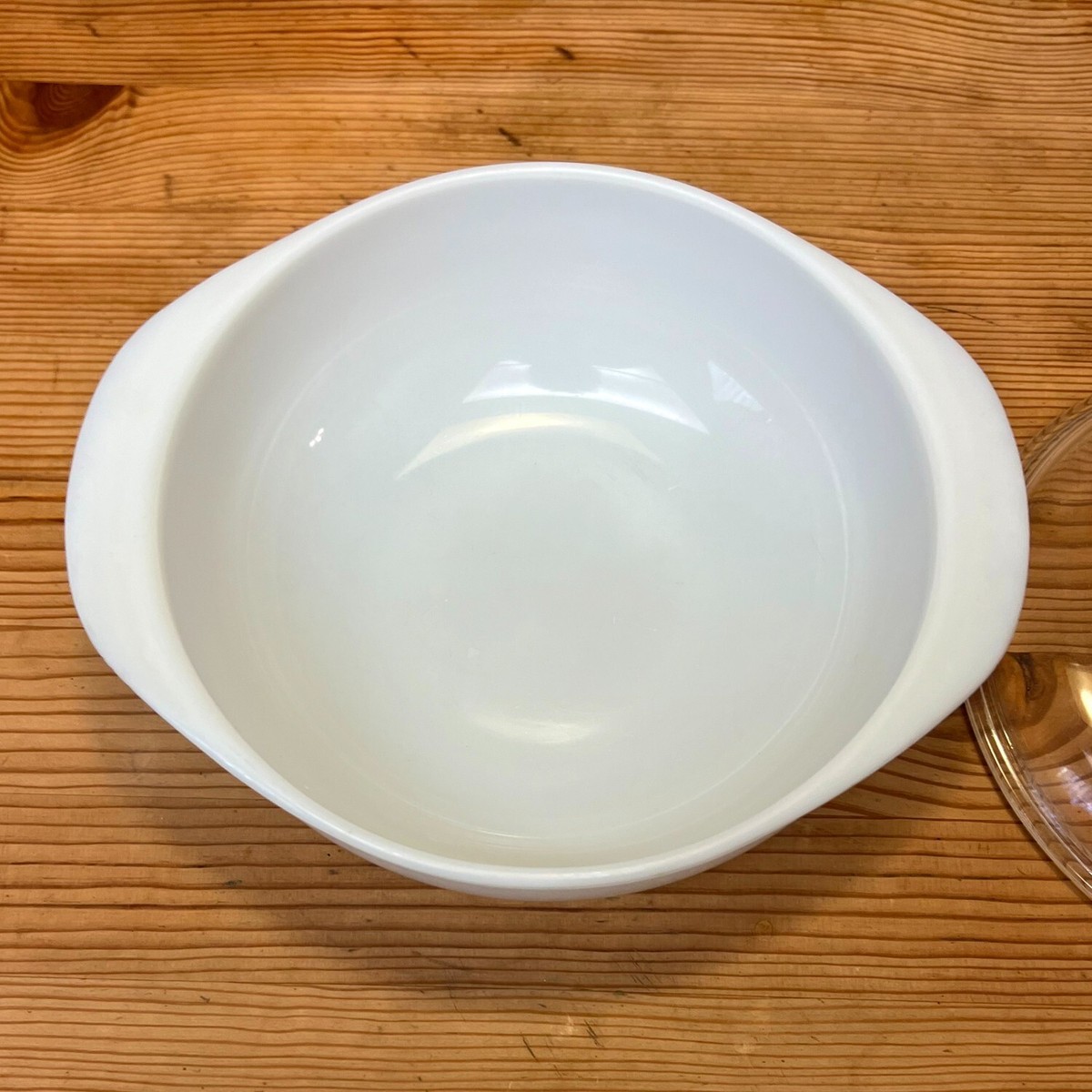Vintage Pyrex Opal White #023 1 1/2 Quart Casserole Dish Vintage Pyrex Opal White #023 1 1/2 Quart Casserole Dish
