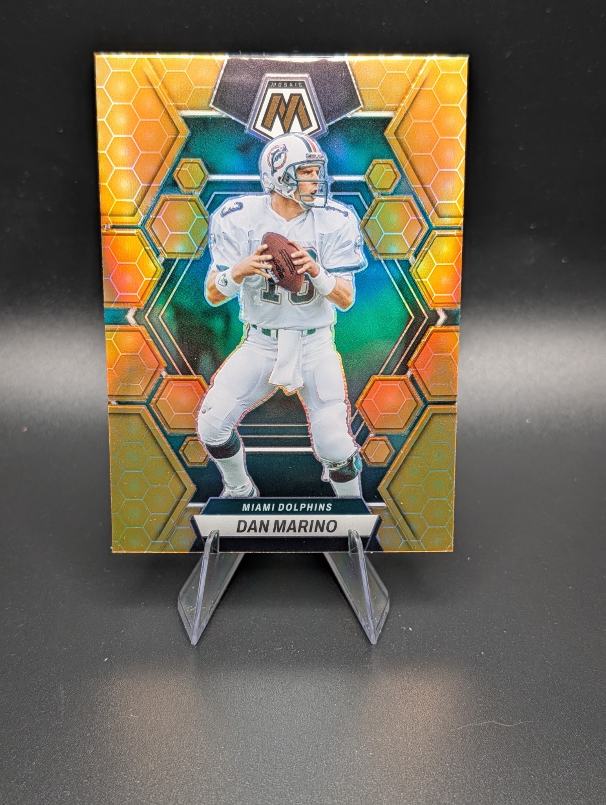 2023 Panini Mosaic - Dan Marino #147 - Honeycomb Parallel - CASE HIT
