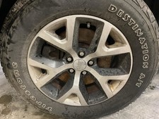 2014-2018 Jeep Cherokee 17x7.5 Wheel Polished Face Painted Pockets Oem