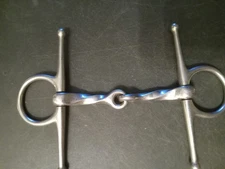 Used full cheek snaffle Bit 5 in slow twist mouth stainless steel 