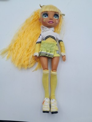 Rainbow High Sunny Madison gelb Cheerleader Mädchen Modepuppe