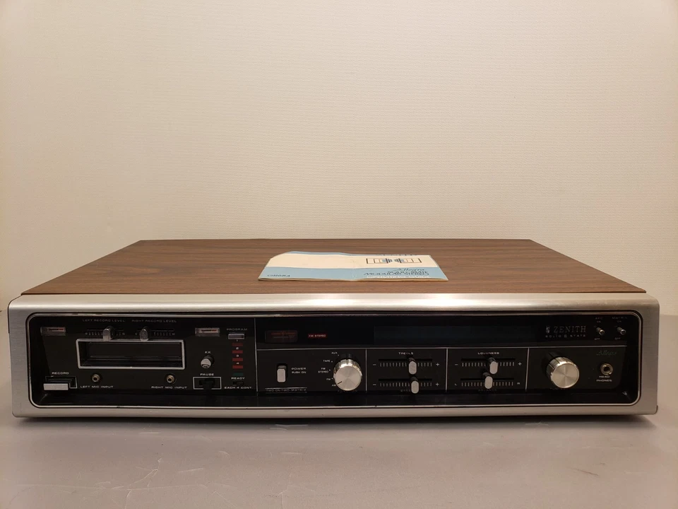 Винтажная стереосистема Zenith Allegro GR684, отличный тюнер с руководством **протестирована - Изображение 2 из 4