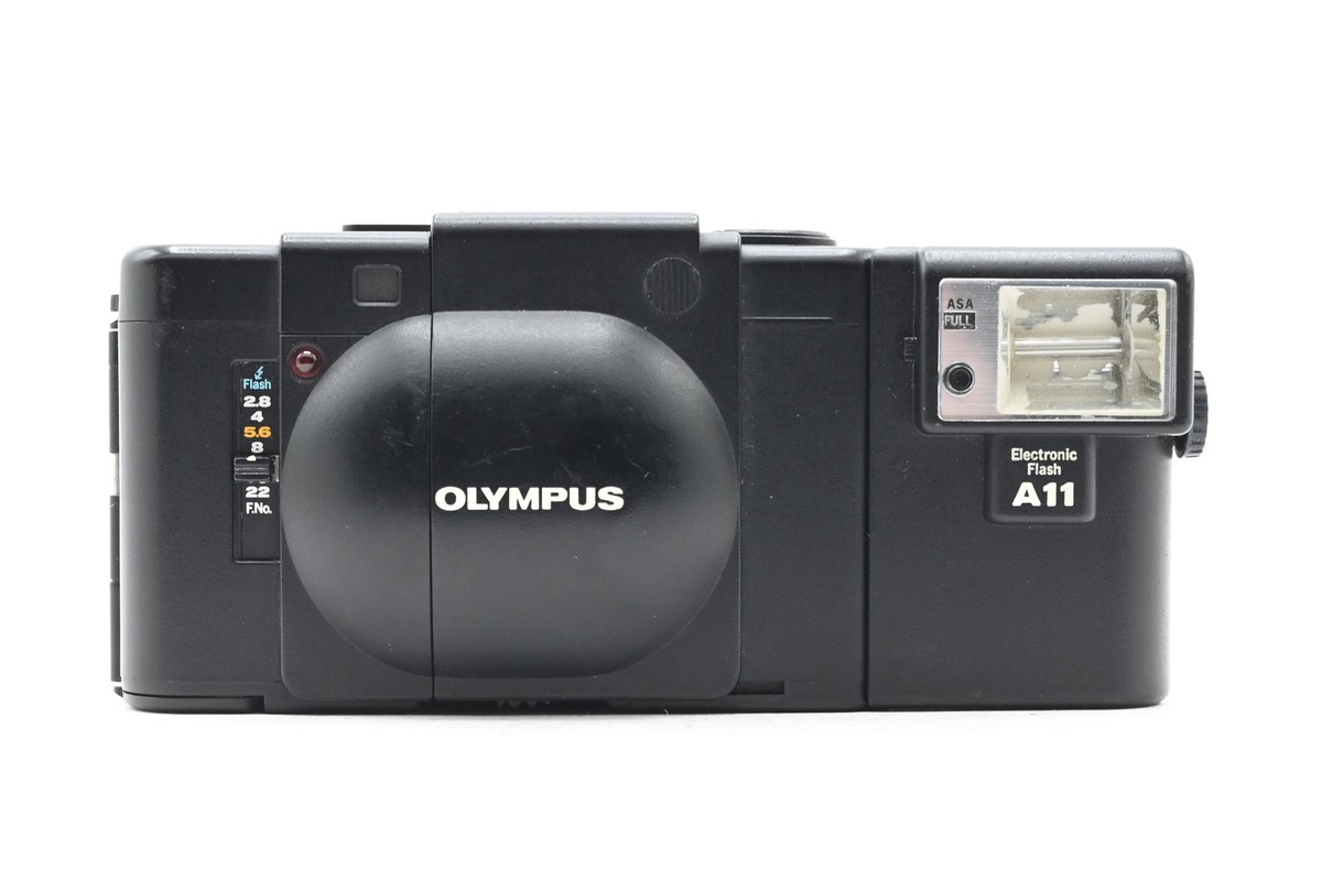 OLYMPUS オリンパス XA A11 Vintage Olympus XA 35mm film camera w/ A11 flash (U38327) US