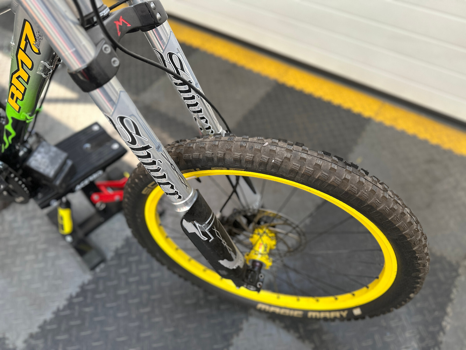 Rocky Mountain RM7 Marzocchi Shiver Hope 6ti Mavic Deemax Freeride