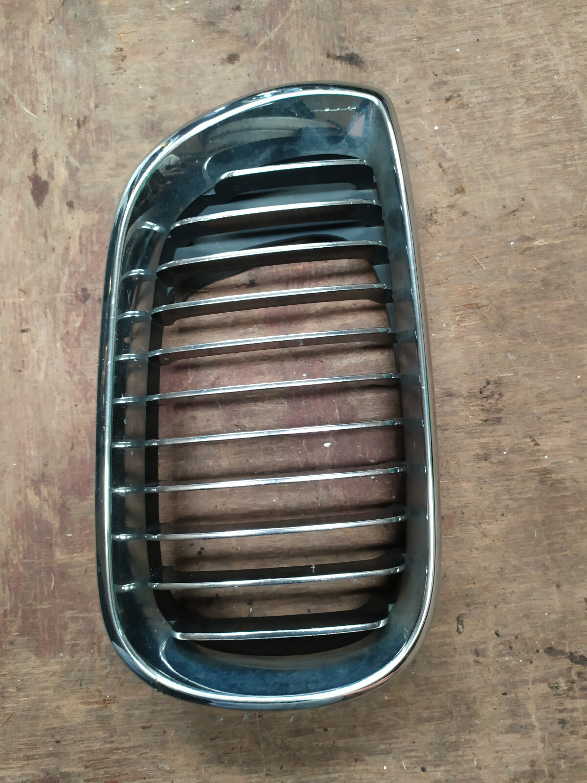 BMW 3 Serie O/S Vordere Niere Gitter E46 7056314/51.13-7056 314.9 