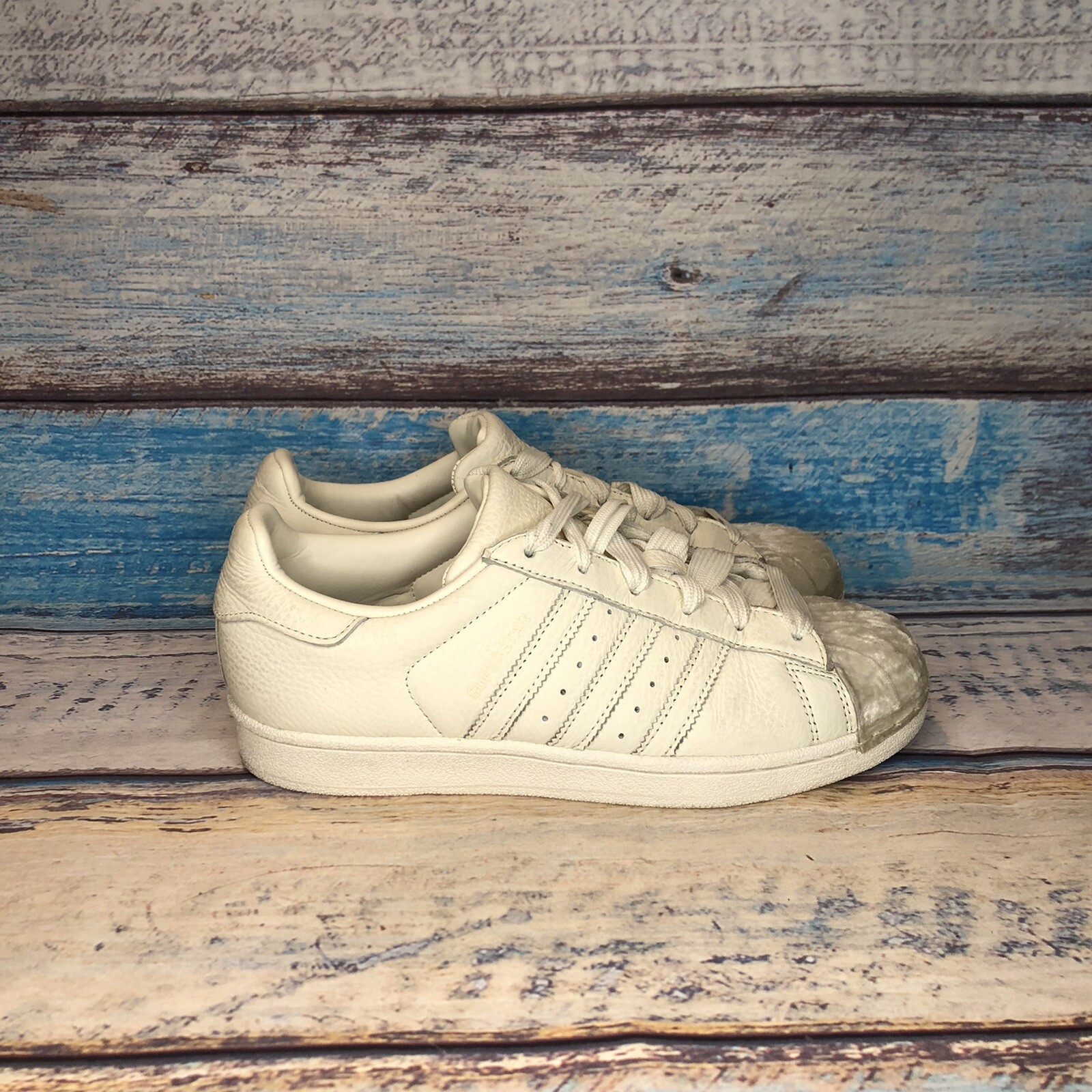 velvet superstar adidas